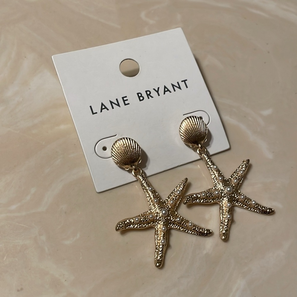 LANE BRYANT NWT Pearlized Starfish Drop Earrings Gold - Picture 5 of 5